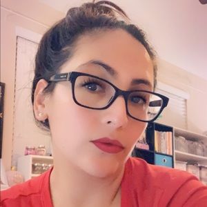 Meet your Posher, Sandy